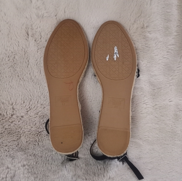 Jewel Badgley Mischka Black Suede Strappy Espadrilles with Buckle Ankle Strap - Picture 7 of 7